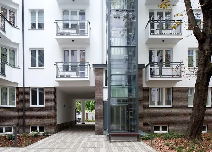 Clicktheflat The Warsaw Rising Museum Apartments